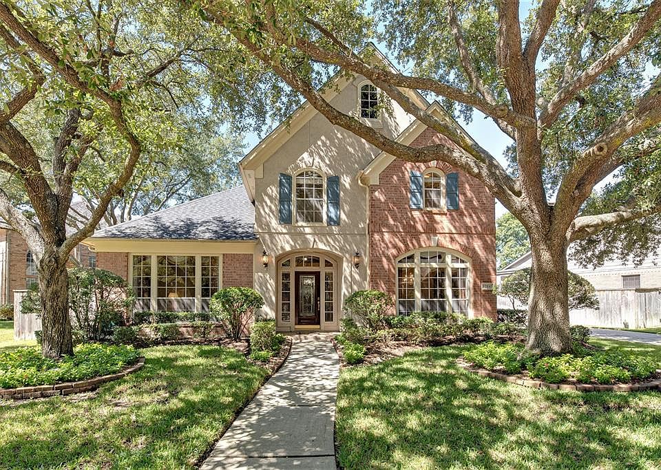 1st image of 12530 Cherry Creek Bend Ln