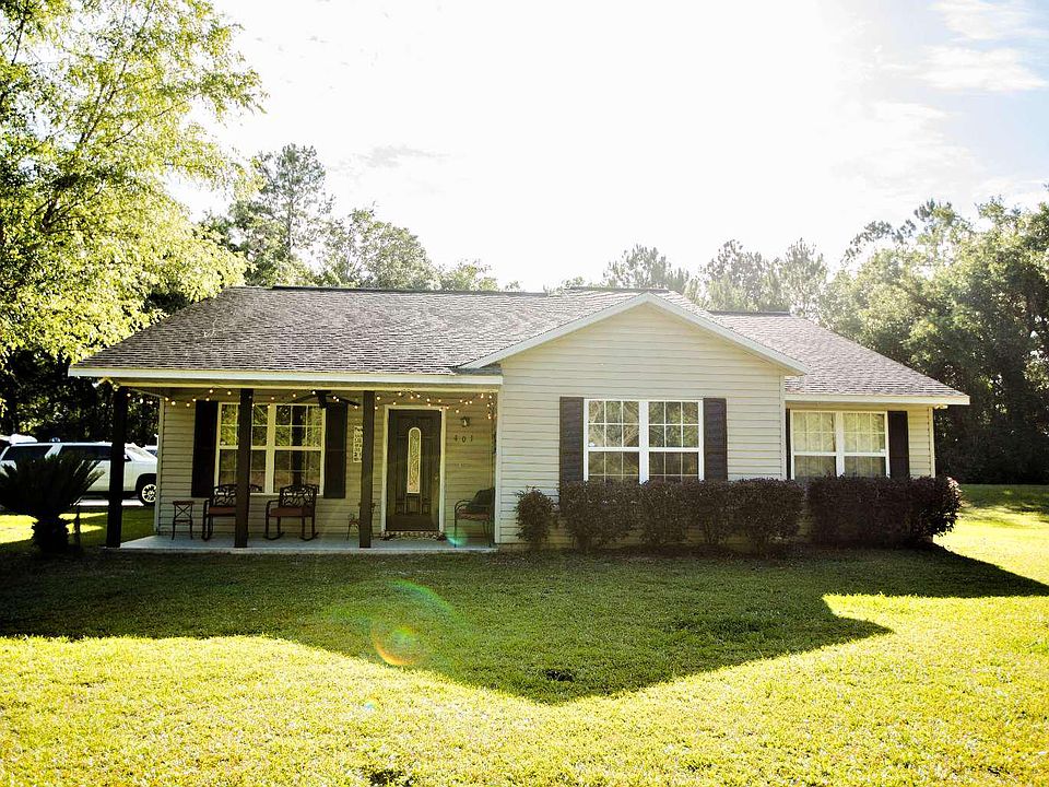 1st image of 401 SE Chasteen Ln