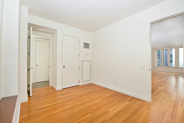 Rented by Keller Williams NYC | media 28