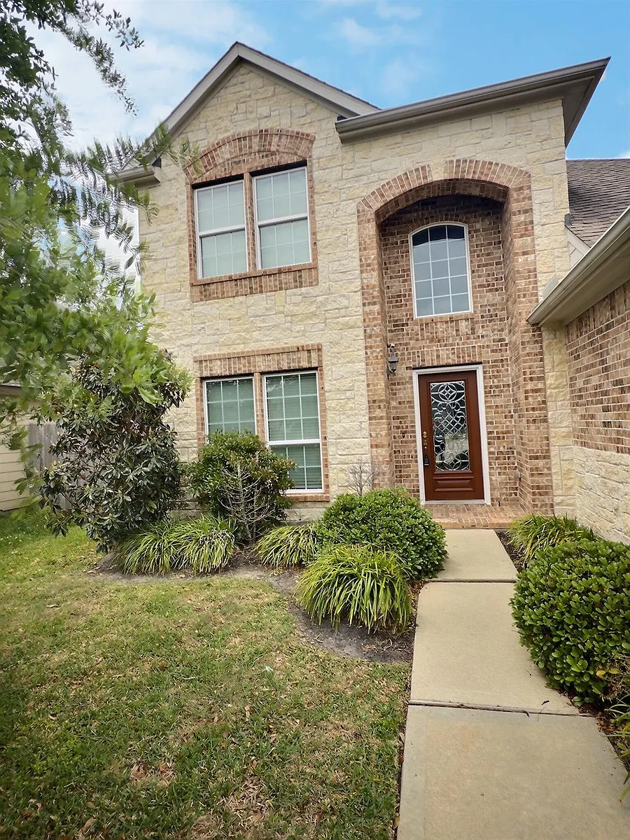 Building Photo - 118 Silverglen Ct