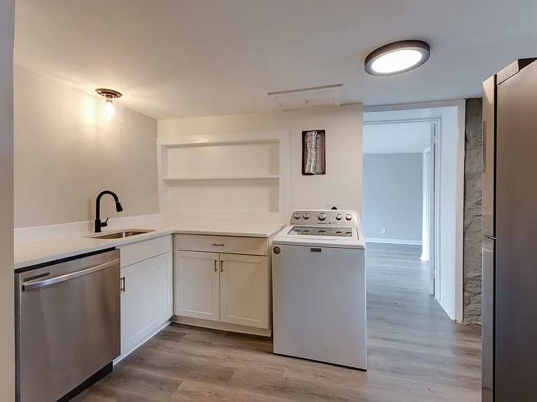 2313 Sunset Pl — Photo 23