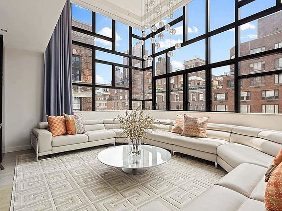 2nd image of 441 E 57th St