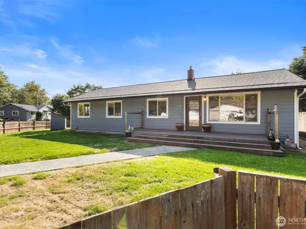 212 Willow Street, Bremerton, WA 98310