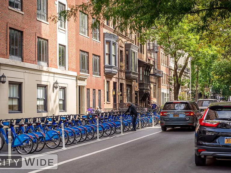 178 Thompson St #5D — Photo 6