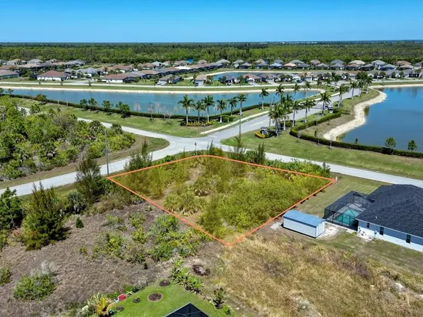 8062 Caroline Dr #15, Pt Charlotte, FL 33981