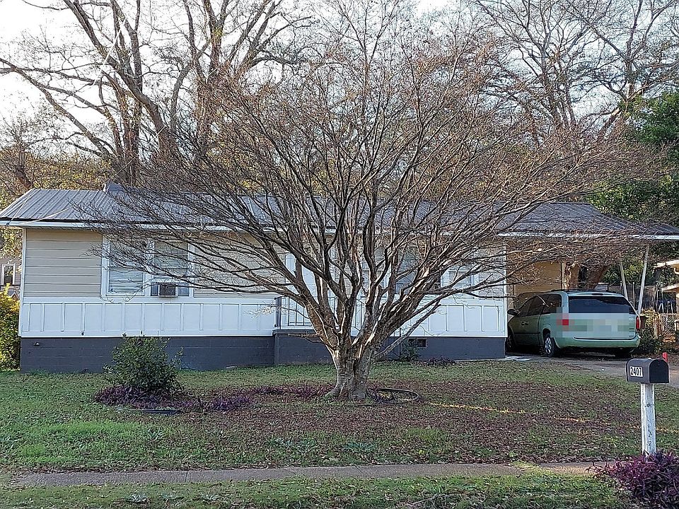 1st image of 2407 4th Ave