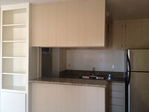2nd image of 5585 E Pacific Coast Hwy Unit 116