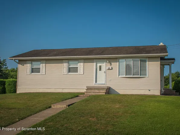 1003 Willow St, Peckville, PA 18452
