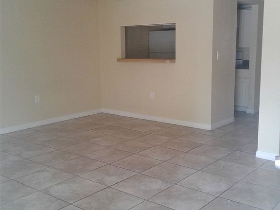 Livingroom/dining room