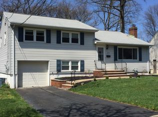 25 Northfield Ter, Clifton, NJ 07013