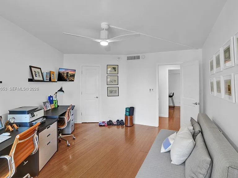 1121 Crandon Blvd #E604 — Photo 24