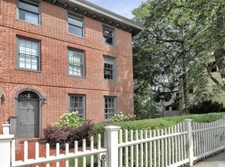 220 Warren St, Hudson, NY 12534