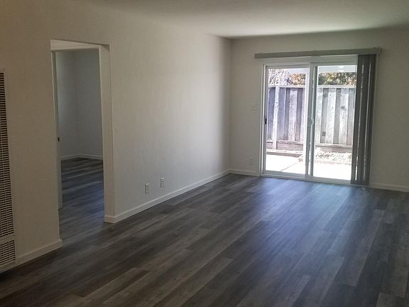 3rd image of 2500 Bowers Ave #2