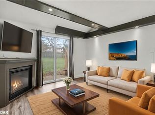 67 Valleyview Rd #37, Kitchener, ON N2E3J1