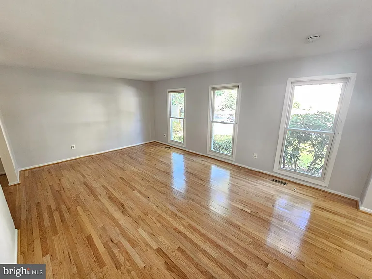 11321 Classical Ln — Photo 6