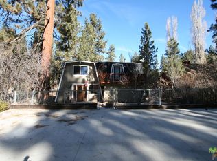 317 W Aeroplane Blvd, Big Bear City, CA 92314