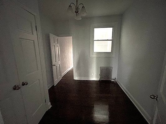 5th image of 506 11th St APT 4R