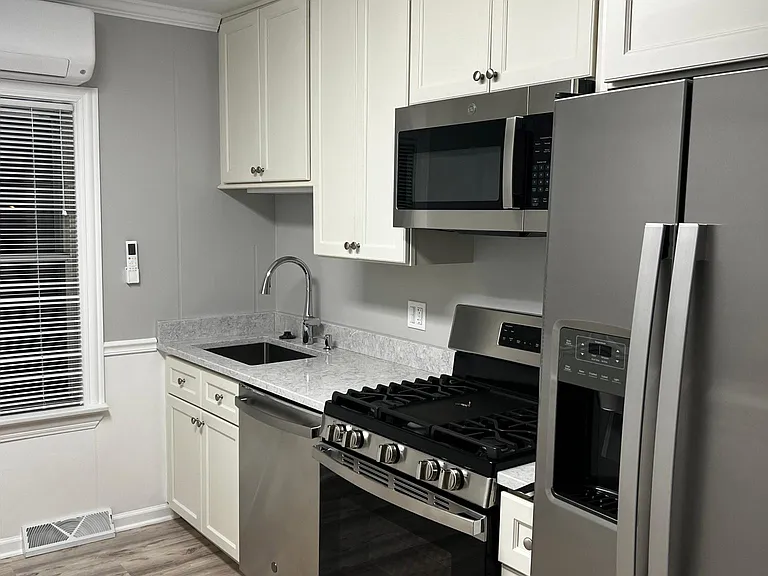 Dishwasher in the unit