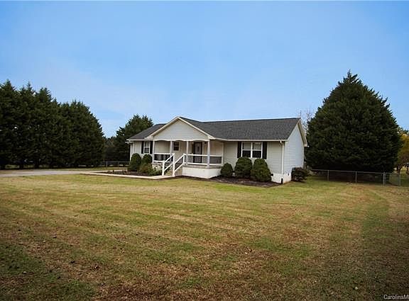 2nd image of 149 Laura Jeanne Ln