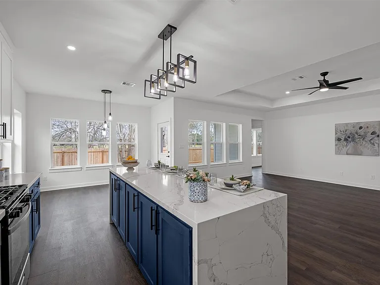 7430 Avenue E — Photo 24