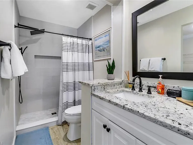 1358 Derbyshire Ct #F-201 — Photo 20