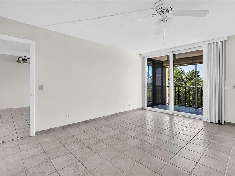 6158 Palma Del Mar Blvd S #505 — Photo 15