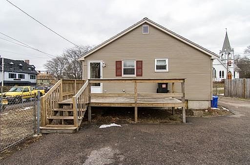 1st image of 9 E Bacon St