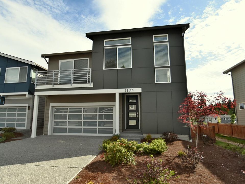 1st image of 1104 154th Pl SW