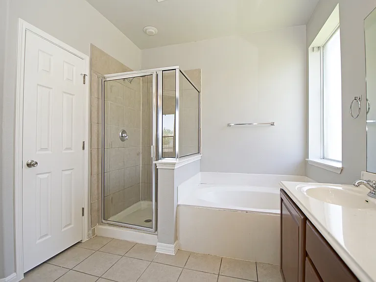 6800 Cromarty Ln — Photo 24