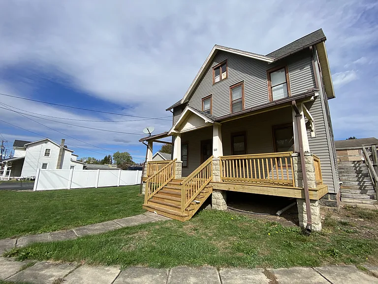 229 Valley St #1 — Photo 7