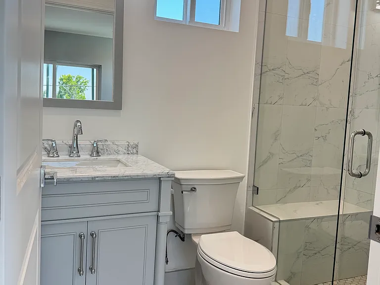 11579 Garrick Ave — Photo 9
