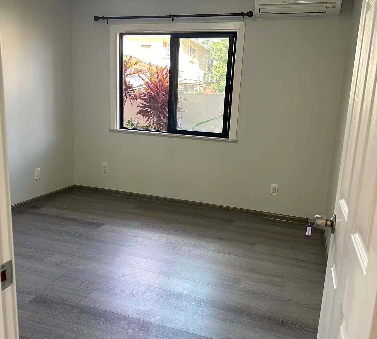 2 bed, 800 sqft, $2,800 — Photo 4