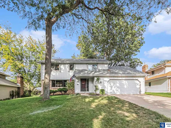 14916 Brookside Cir, Omaha, NE 68144