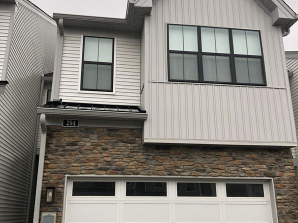 294 Kennedy Dr