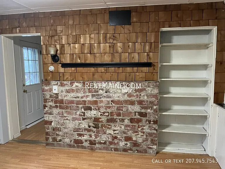 439 4th St #3 — Photo 3