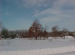 70 Harold Ct, Edwardsburg, MI 49112