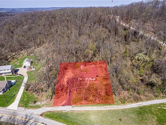 3rd image of 2037 Ridge Rd