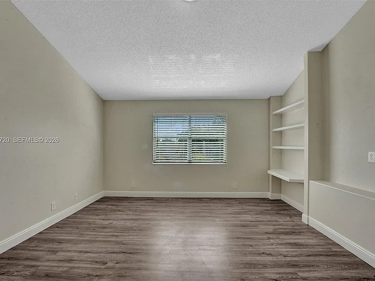 1224 Sussex St — Photo 26