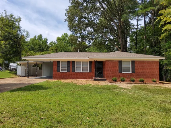 3957 Balfour St, Memphis, TN 38127