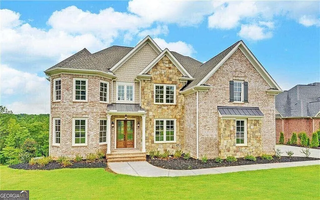 3180 Glastonbury Ln photo 1