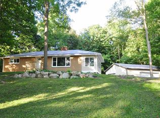 6716 1st Rd, Bremen, IN 46506