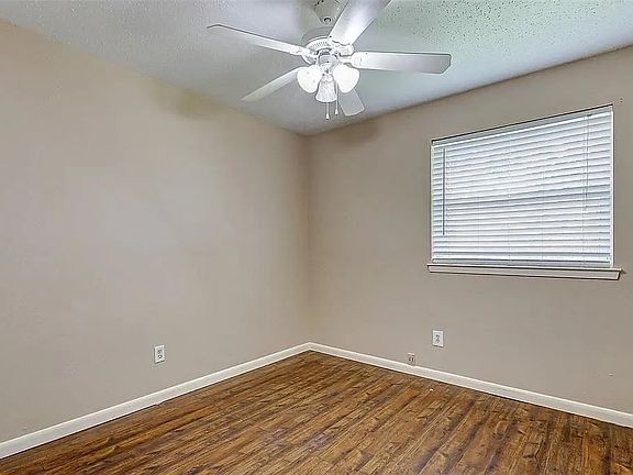 2nd image of 6707 Prairie Village Dr