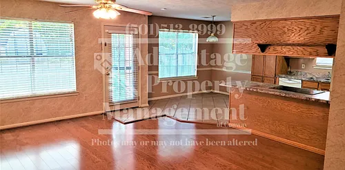 1540 New Oxford Rd Photo 1