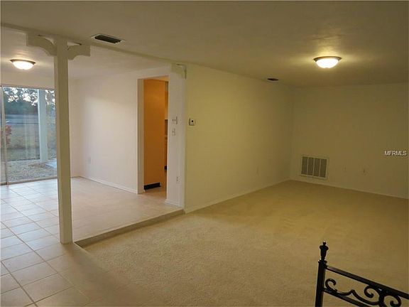 3rd image of 3437 Overland Dr