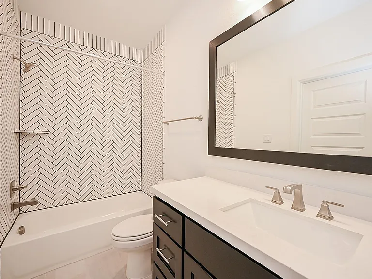 22310 Understory Ct — Photo 36