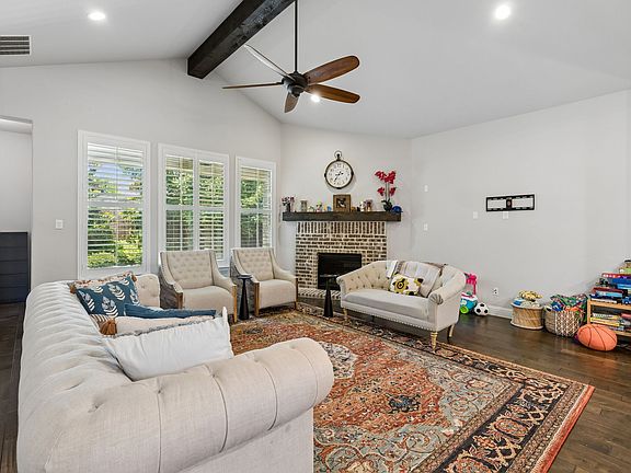 4th image of 3028 Dustywood Dr