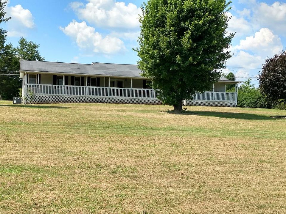 1st image of 423 Brook Dr