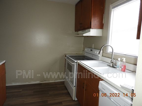2nd image of 4004 N Brentwood Dr