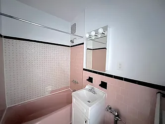 Rented by Best Apartments North Inc