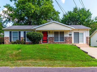 403 E Vine St, Mexico, MO 65265